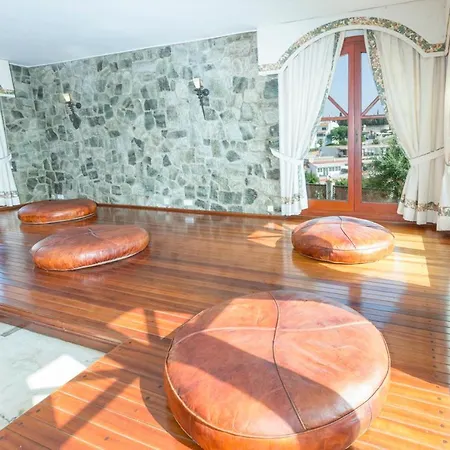 בית נופש Castle *