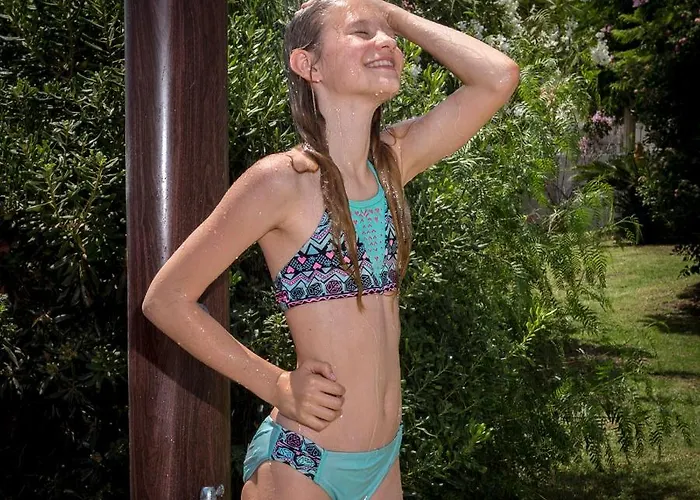 Castle Дом отдыха