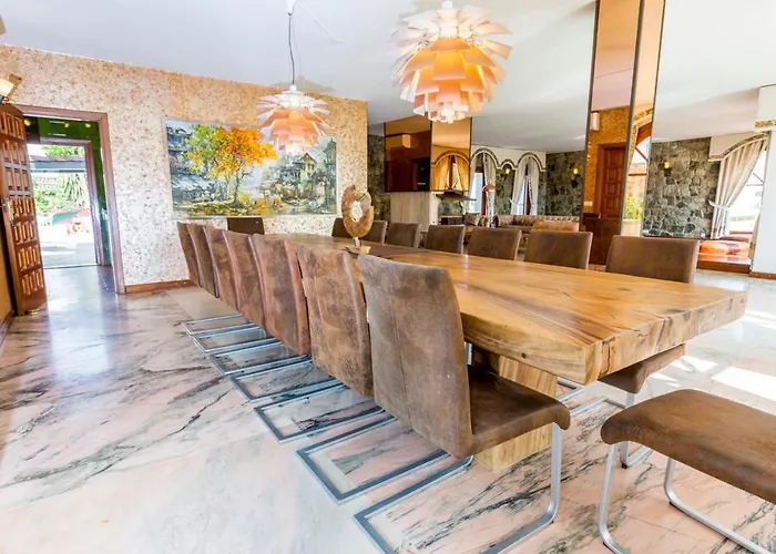 Дом отдыха Castle *