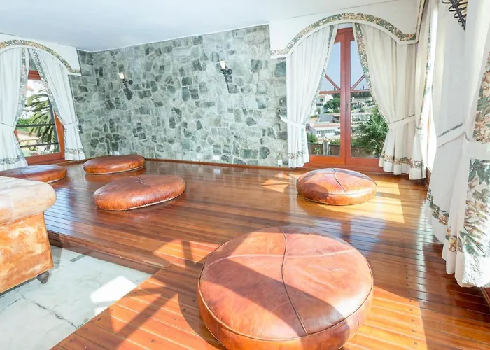 Дом отдыха Castle *