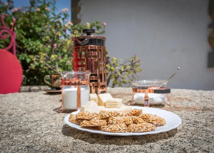 Дом отдыха Castle Михас